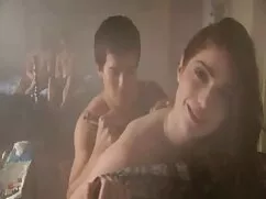 Kızlar ve 1 kadın hd türkçe altyazılı sex